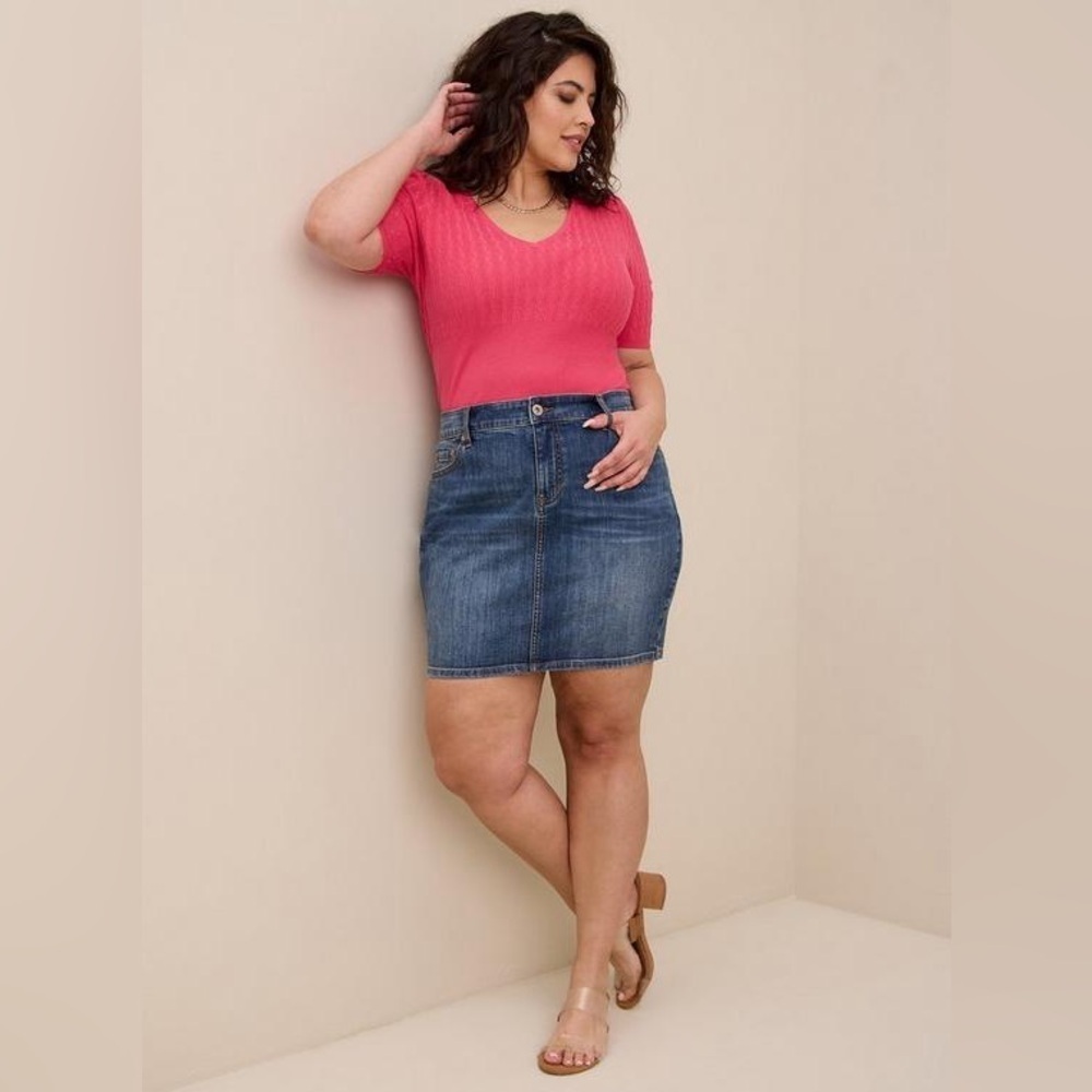 Torrid Mini Denim Skirt - New - Size 18